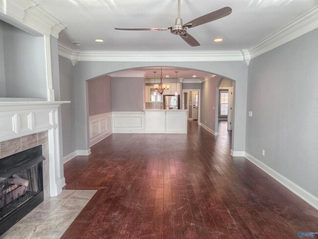 Photo - 44 Atherton Cir SW