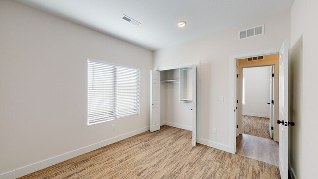 Photo - 15606 E 21st Ct N