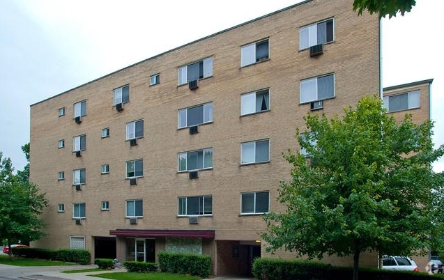 Building Photo - 901 Ontario Apartments