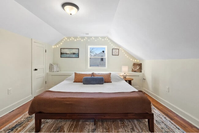 Photo - 701 S 2nd St