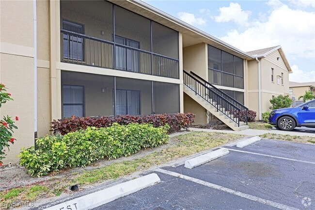 Building Photo - 5319 Summerlin Rd Unit 515 Rental