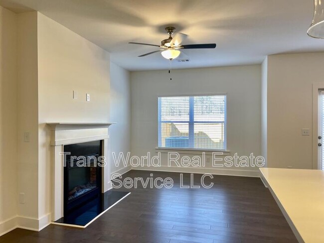 Photo - 23 S Auburn Lndg Pl