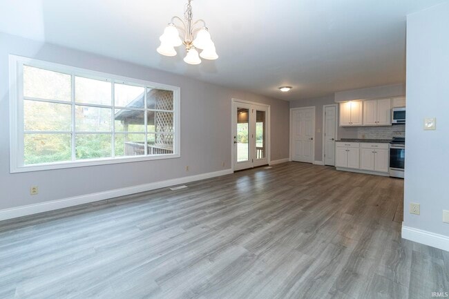 Photo - 7877 Marywood Dr