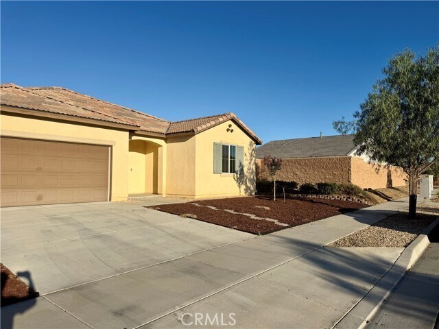 914 Haviture Wy