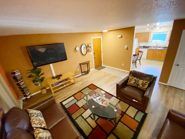 Photo - 222 W 13th Ave