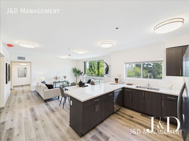 Photo - 6195 Montezuma Rd Unidad Type A - Private Room in 4bed, 2bath