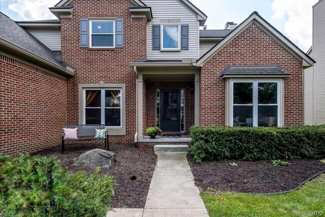 Building Photo - 1760 Dogwood Trail