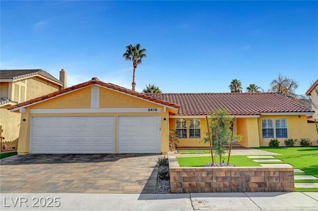 Photo - 2410 Doherty Way