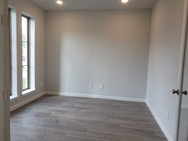 Building Photo - 8806 Morning Glow Dr Rental