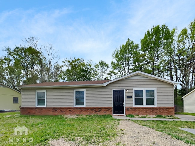 Building Photo - 3519 Misty Wood Dr