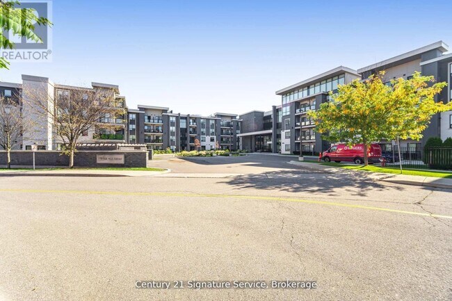 Photo - 3170 Erin Mills Pkwy Unit 401