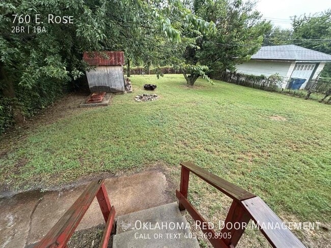 Photo - 760 E. Rose-