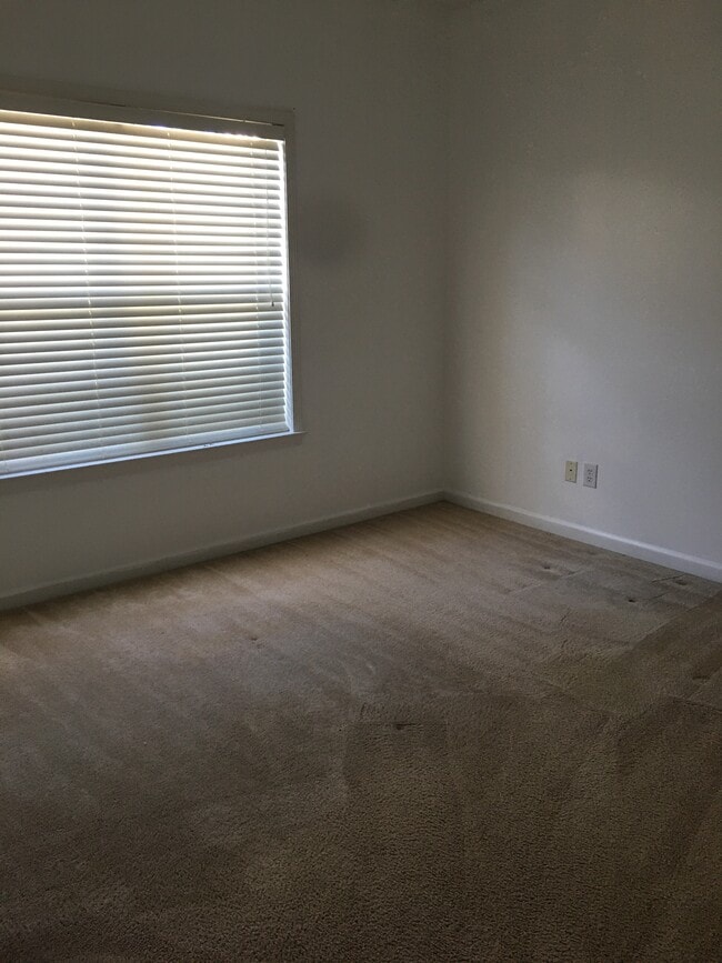 Photo - 534 Fielding Ct