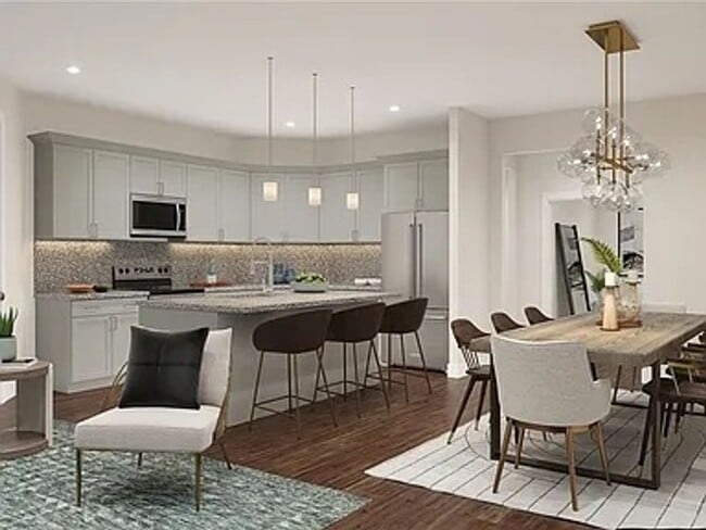 Photo - 16075 Badalona Dr