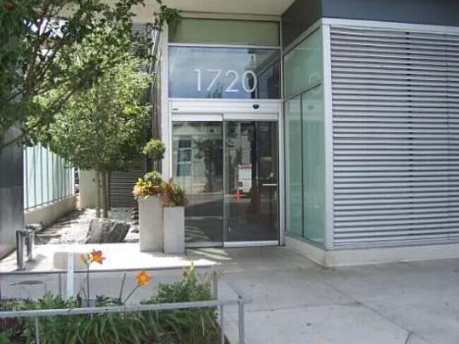 Photo - 1720 S Michigan Ave