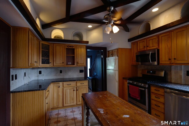 Photo - 58 Davis St
