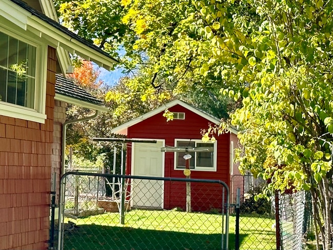 Photo - 519 S 5th St