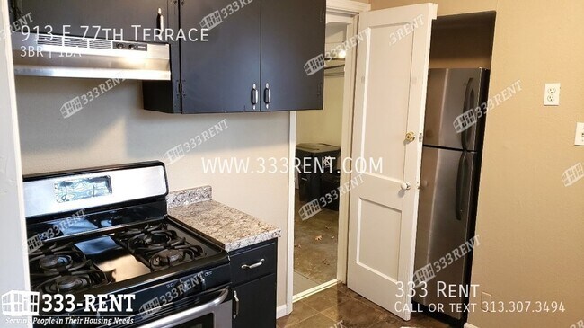 Photo - 913 E 77th Terrace