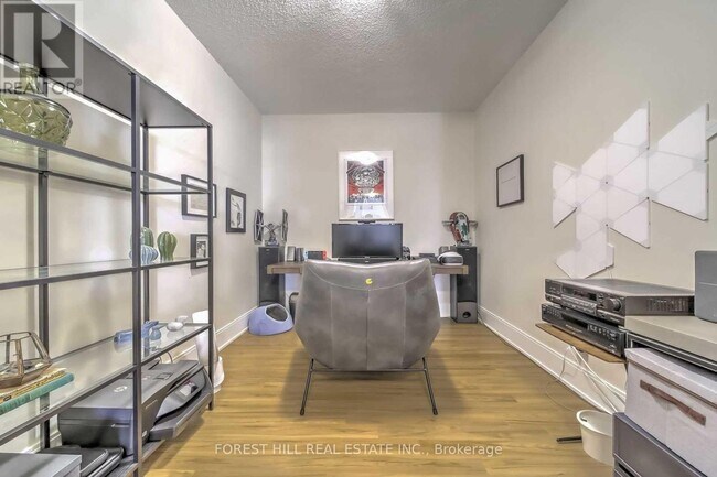 Photo - 25 Broadway Ave Unité 1709