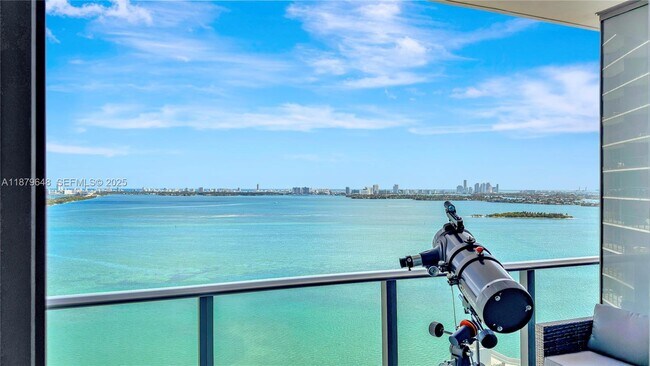 Photo - 480 NE 31st St Unidad 2407