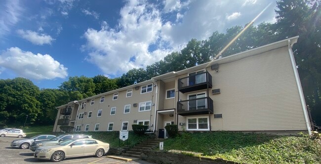 Photo - Arbor Heights Apartments