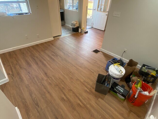 Photo - 249 Hurley St Unit 1R