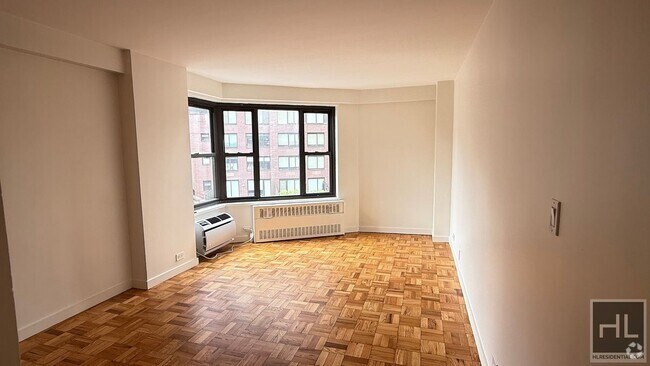 Building Photo - Fourth Avenue Rental