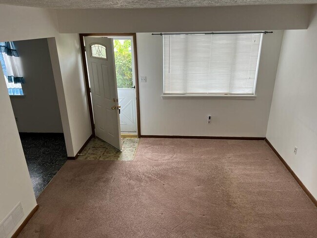 Photo - 729 Brunot St Unit 729 apt#B