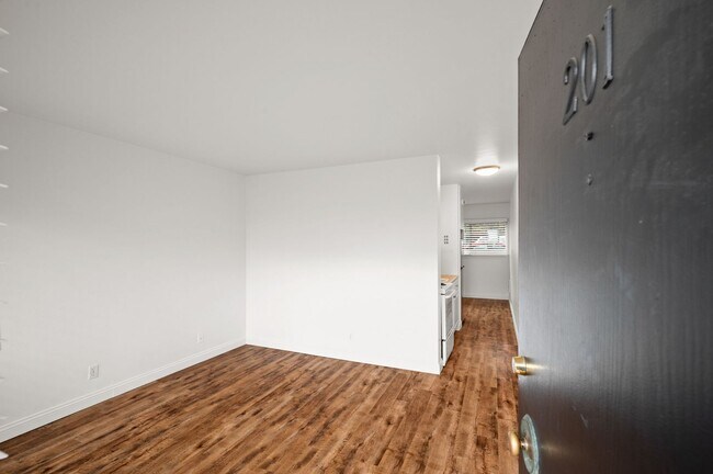 Photo - Melbourne Apartments