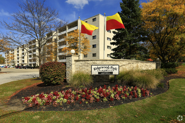 Ridgewood Park Apartments - Ridgewood Park Apartments