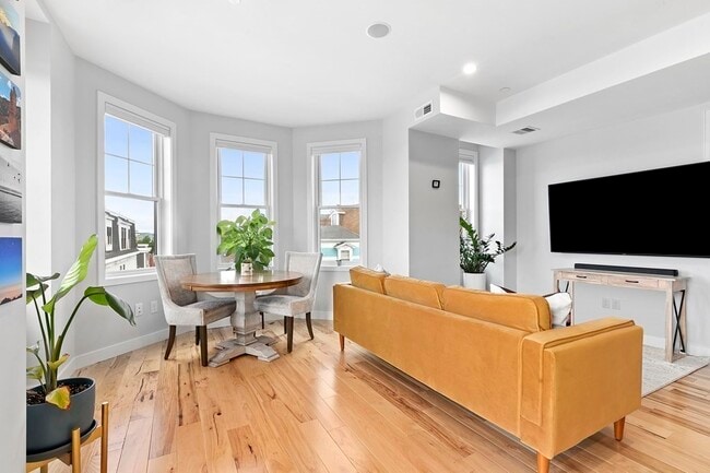 Photo - 39 Lexington St Unidad 7