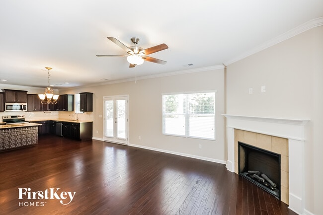 Photo - 7009 Elm Crest Cir