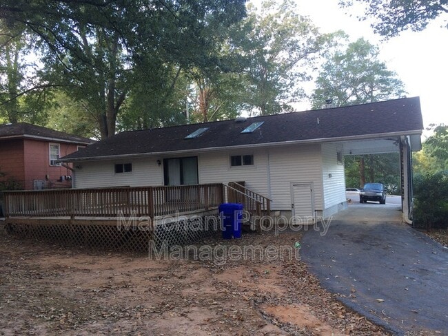 20 Penrose Ave
