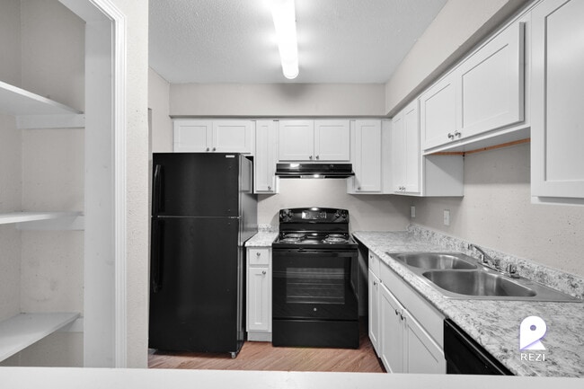 Photo - 11810 Algonquin Dr Apartment Unit 339