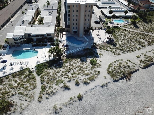 Building Photo - 1255 Tarpon Center Dr Unit 612 Rental