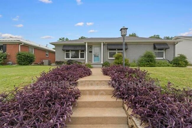 Photo - 1113 N New Rd