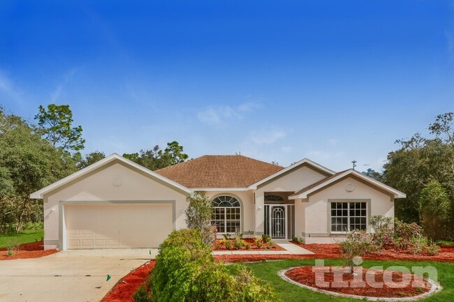 Building Photo - 39 Balsam St Rental