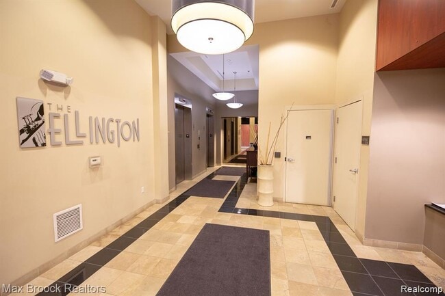 Photo - 3670 Woodward Ave Unit 404