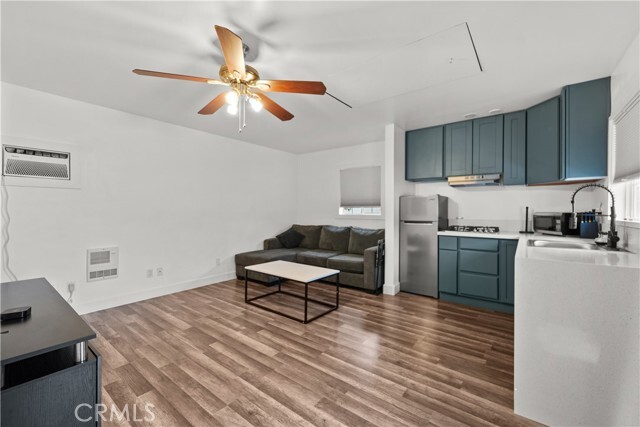 Photo - 11374 Kagel Canyon St