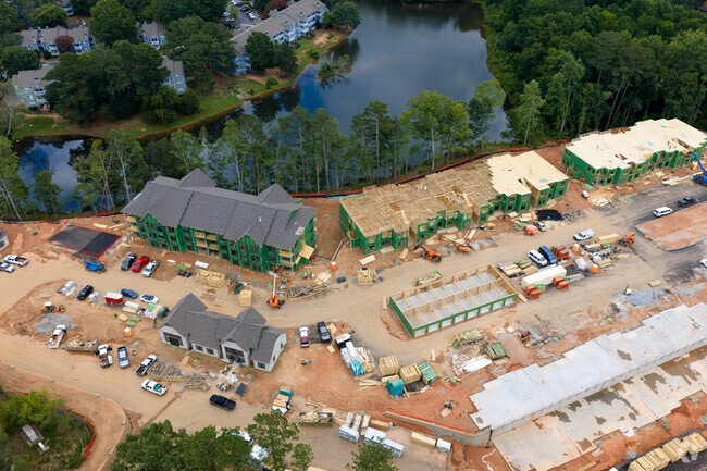 Building Photo - Wrenley Luxury Apartment Homes