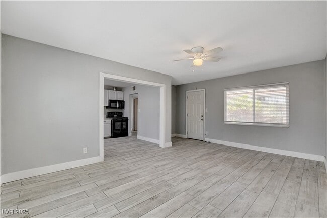 Photo - 1809 Linden Ave