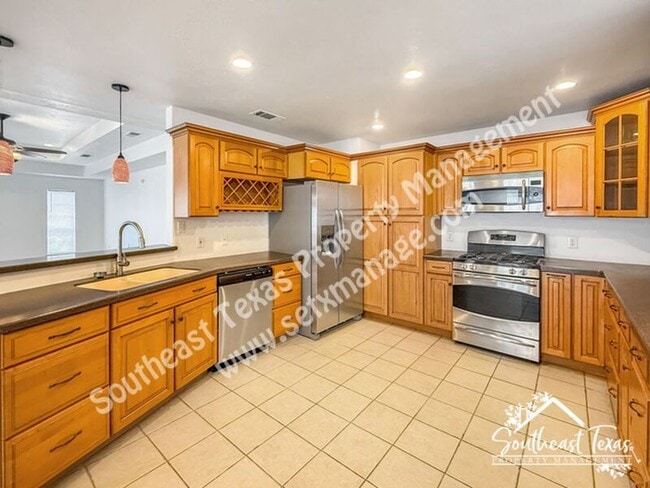 Photo - 7912 South Dr