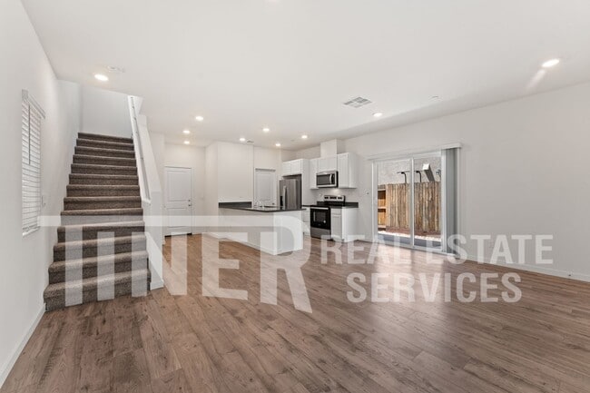 Photo - 3117 Pruett Dr