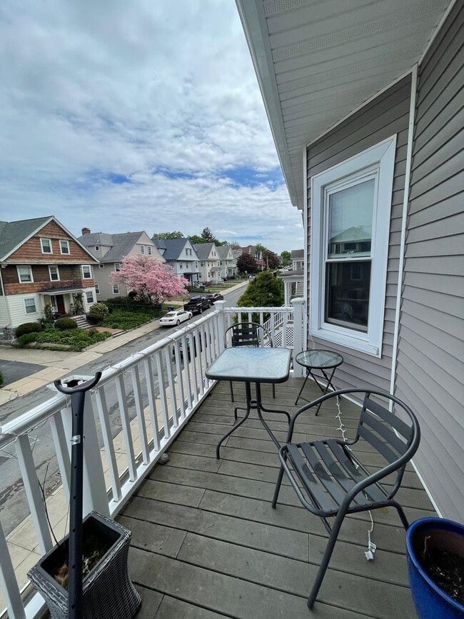 25 Mapleton St