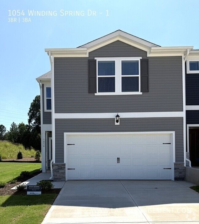 Building Photo - 1054 Winding Spg Dr Rental