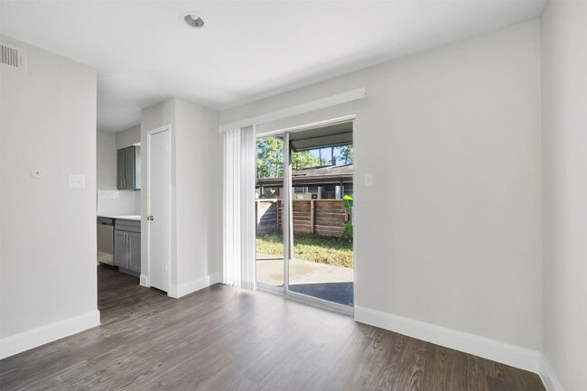 Photo - 1000 Cypress Station Dr Condo Unit 2901