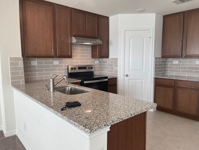 Photo - 11732 Red Pheasant