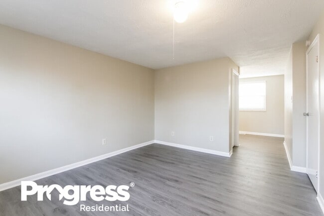 Photo - 8931 Squire Ct