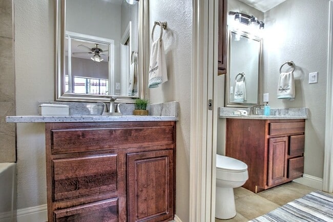 Photo - Towne Square Condos