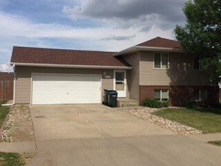 Photo - COZY 3 BD, 2 BA HOUSE IN NORTHWEST SIOUX FALLS!